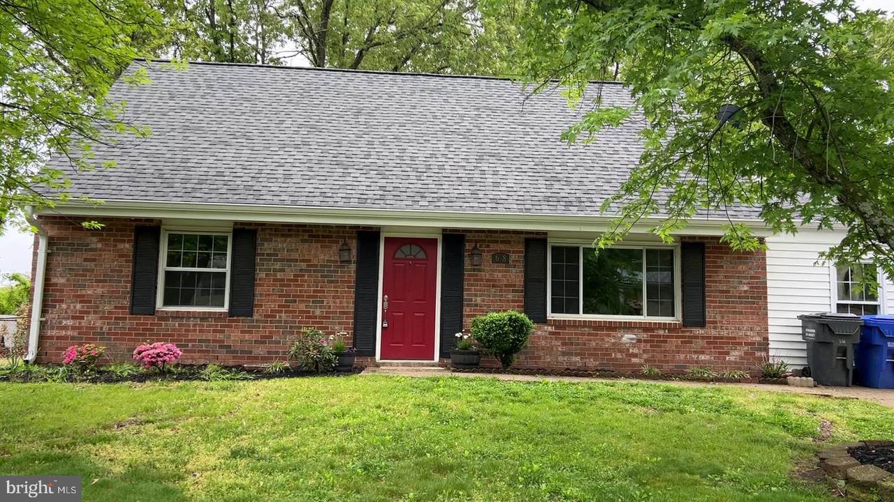 638 University Drive - Photo 1