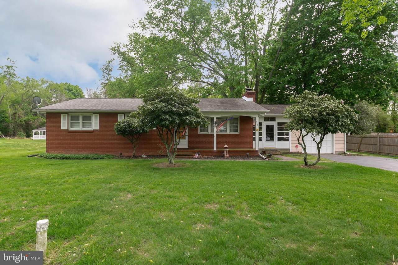 1533 Main Street - Photo 1