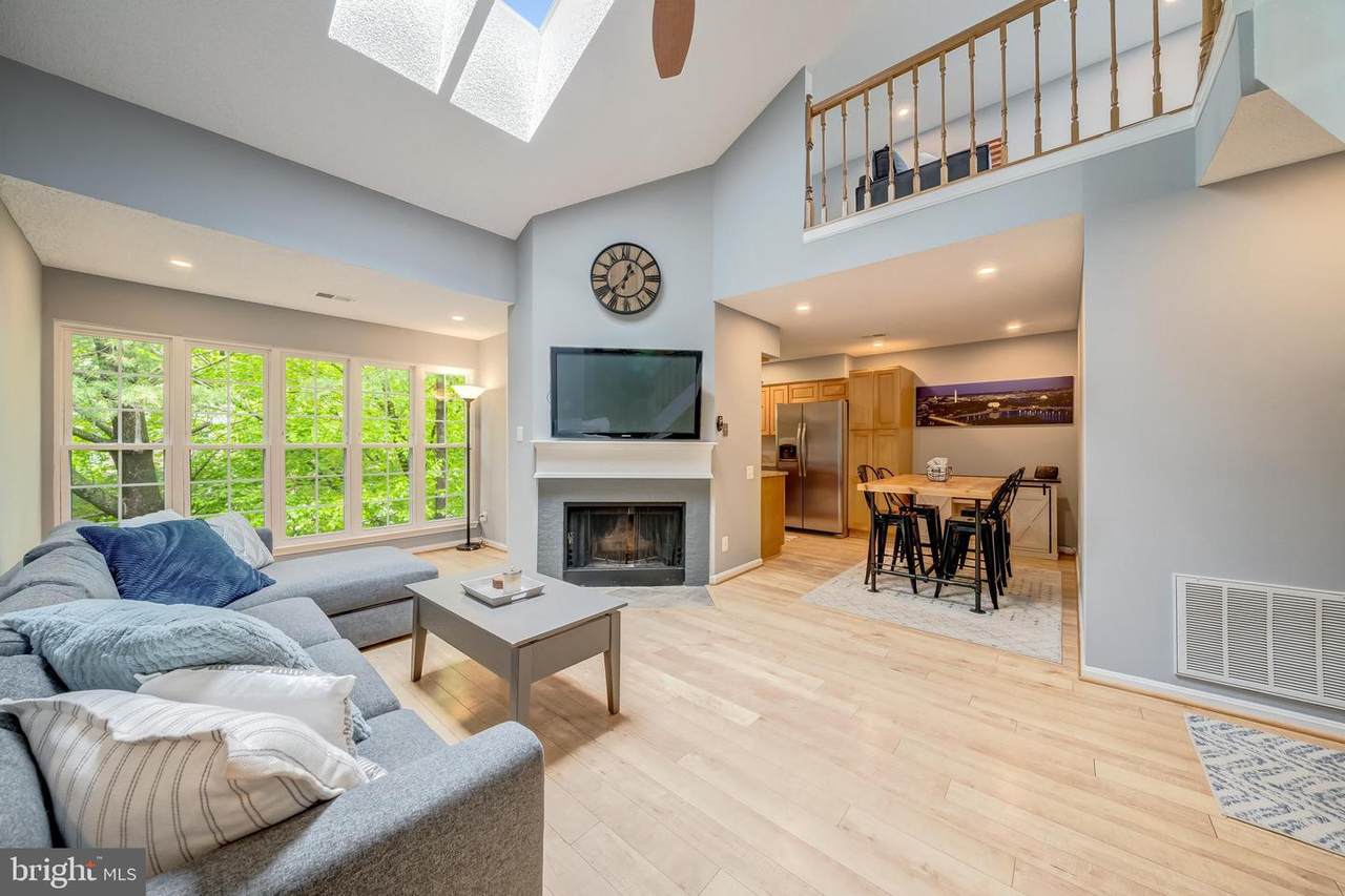 12018 Golf Ridge Court - Photo 1