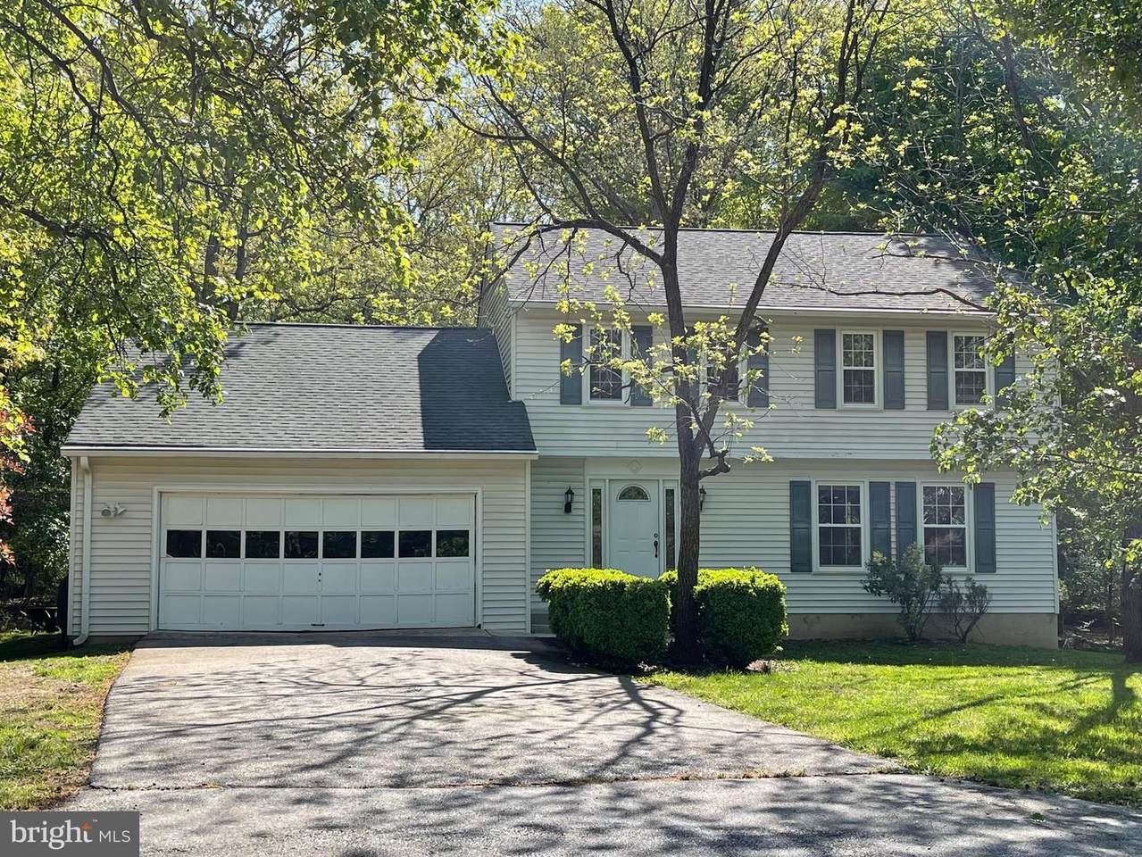 4016 Spring Valley Drive - Photo 1