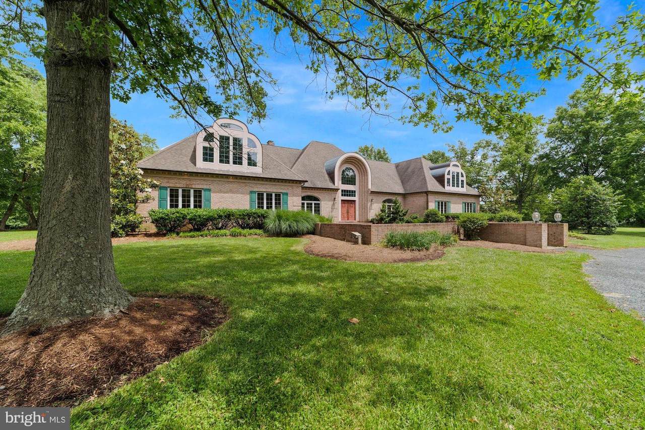 200 Fields Lane - Photo 1