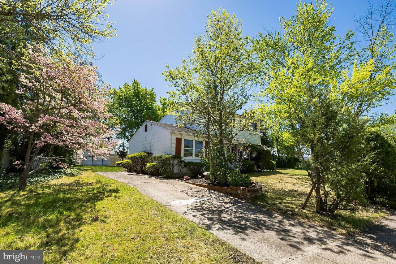 25 Coleman Road - Photo 1
