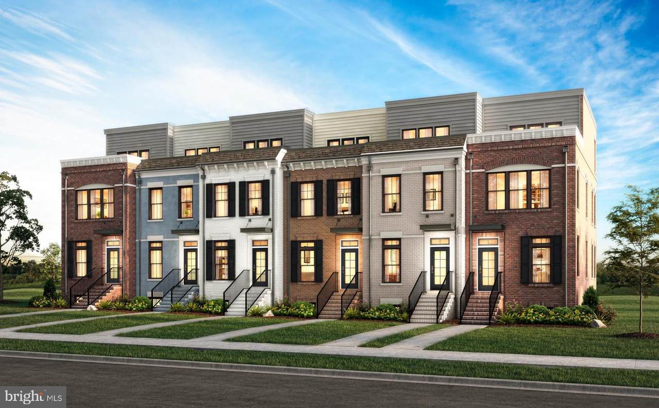 466 Altezza Drive - Photo 1