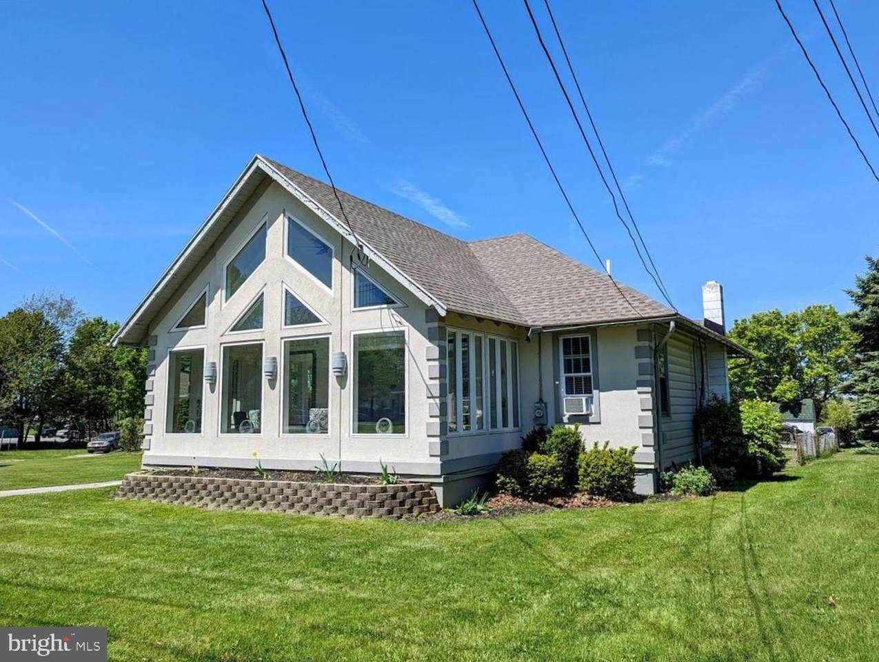 1012 Broadway - Photo 1