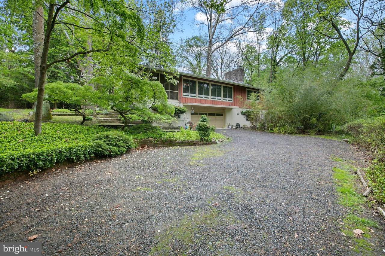 1014 River Road - Photo 1