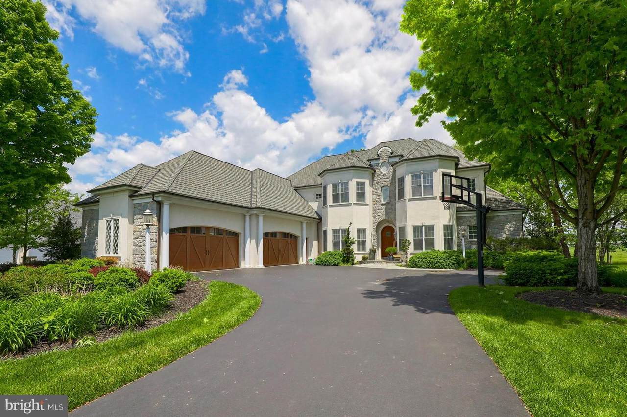 736 Goose Neck Drive - Photo 1