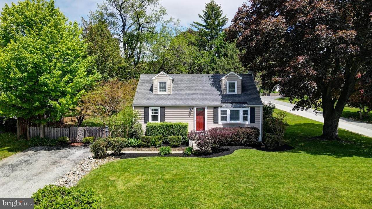3 Buttonwood Avenue - Photo 1