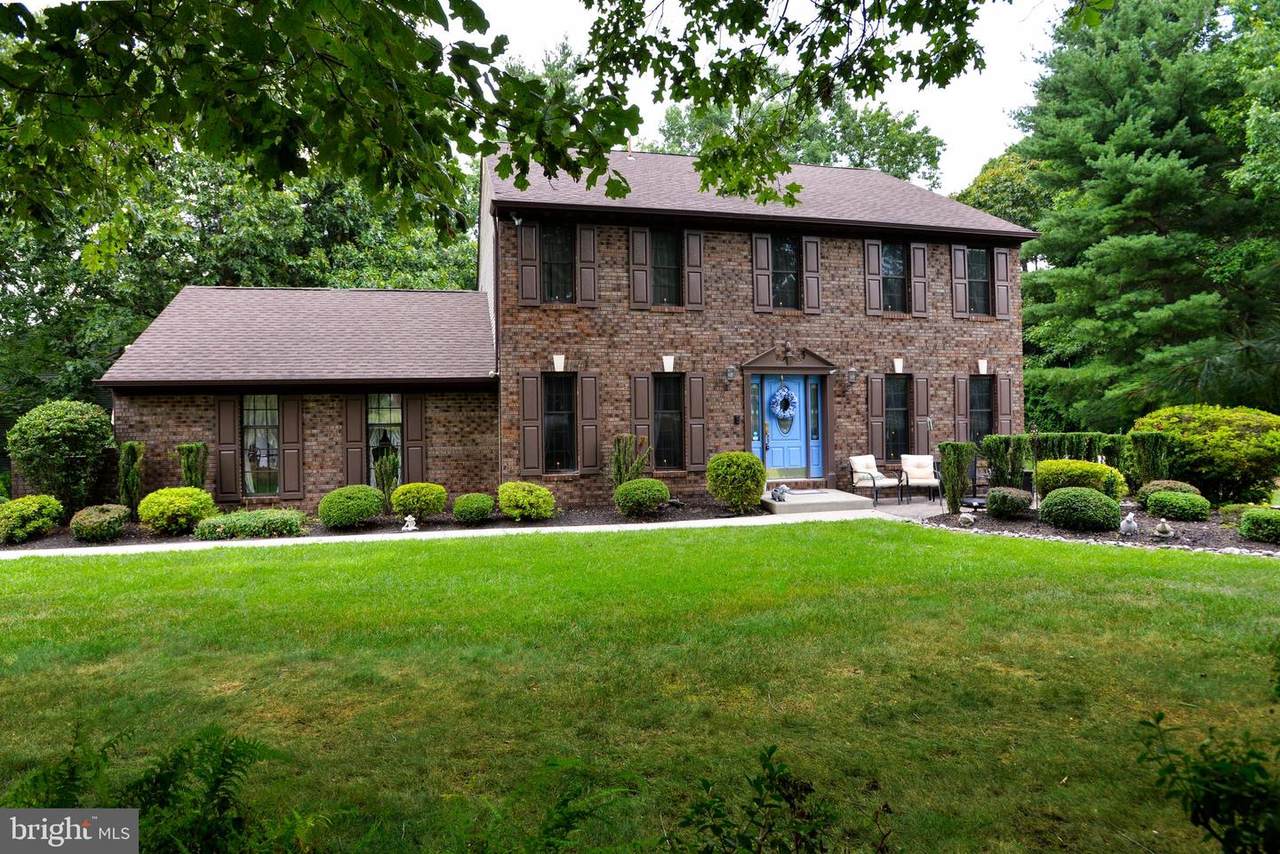 1107 Rainbow Circle - Photo 1