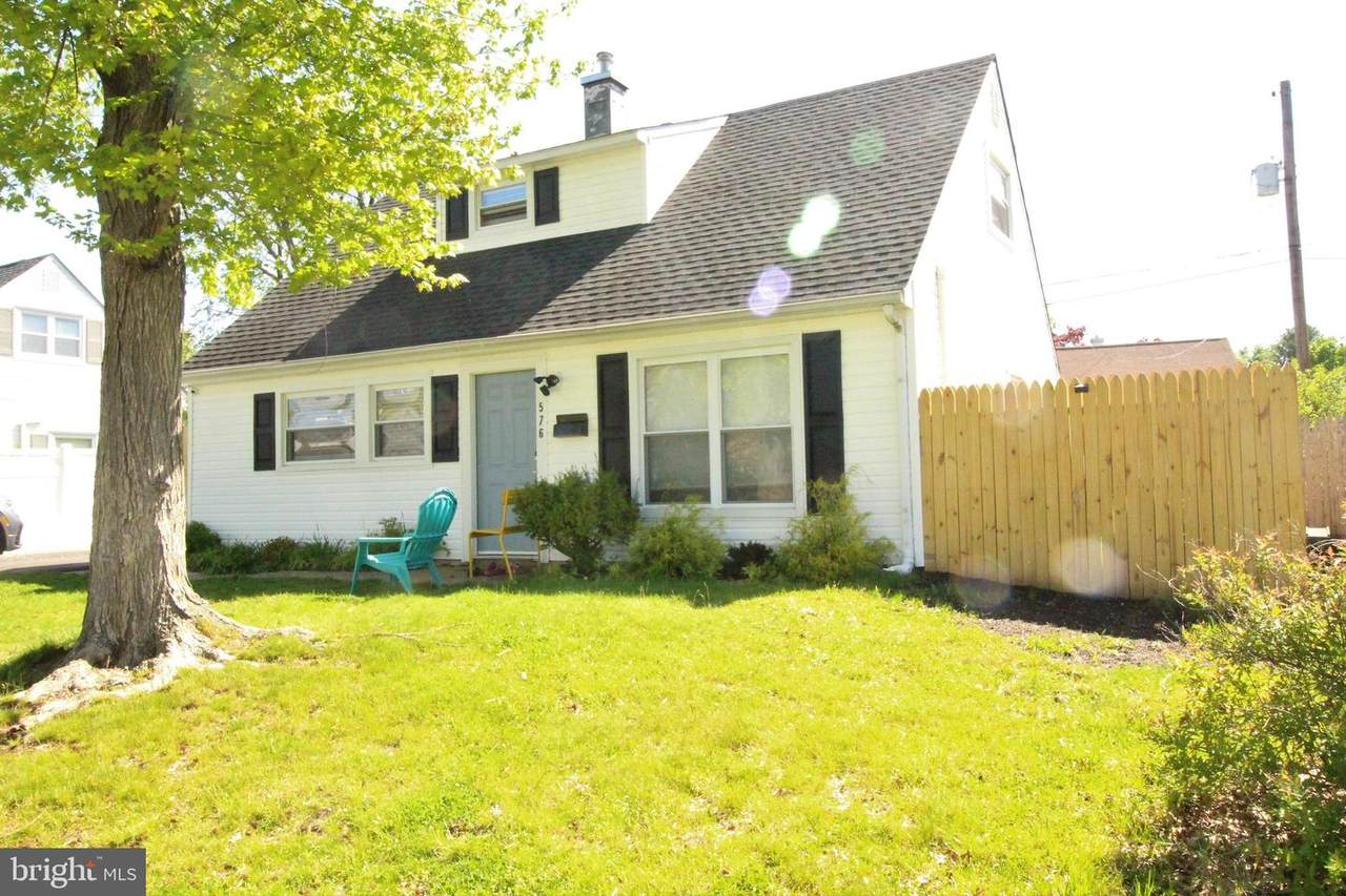 576 Doloro Drive - Photo 1