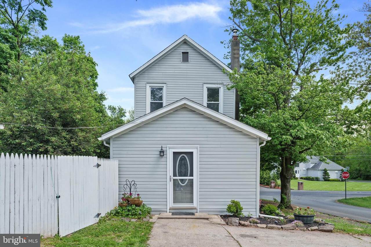 6038 Bensalem Boulevard - Photo 1