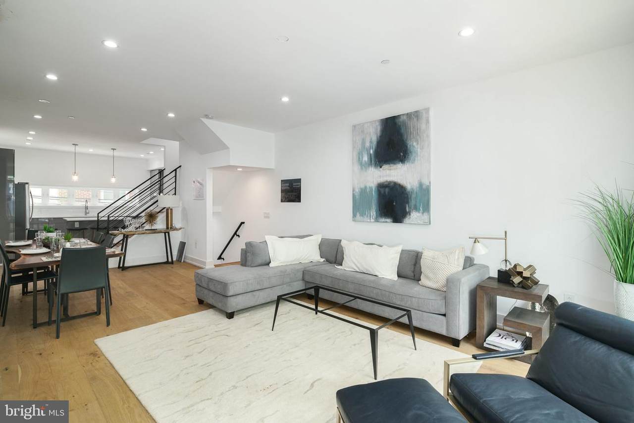 1752 Hope Street - Photo 1
