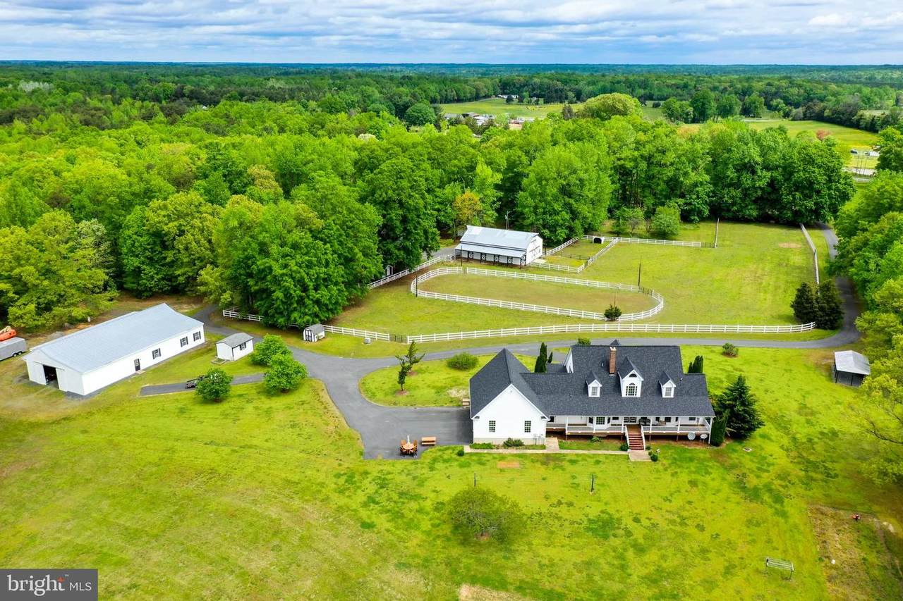 4028 Lewiston Road - Photo 1