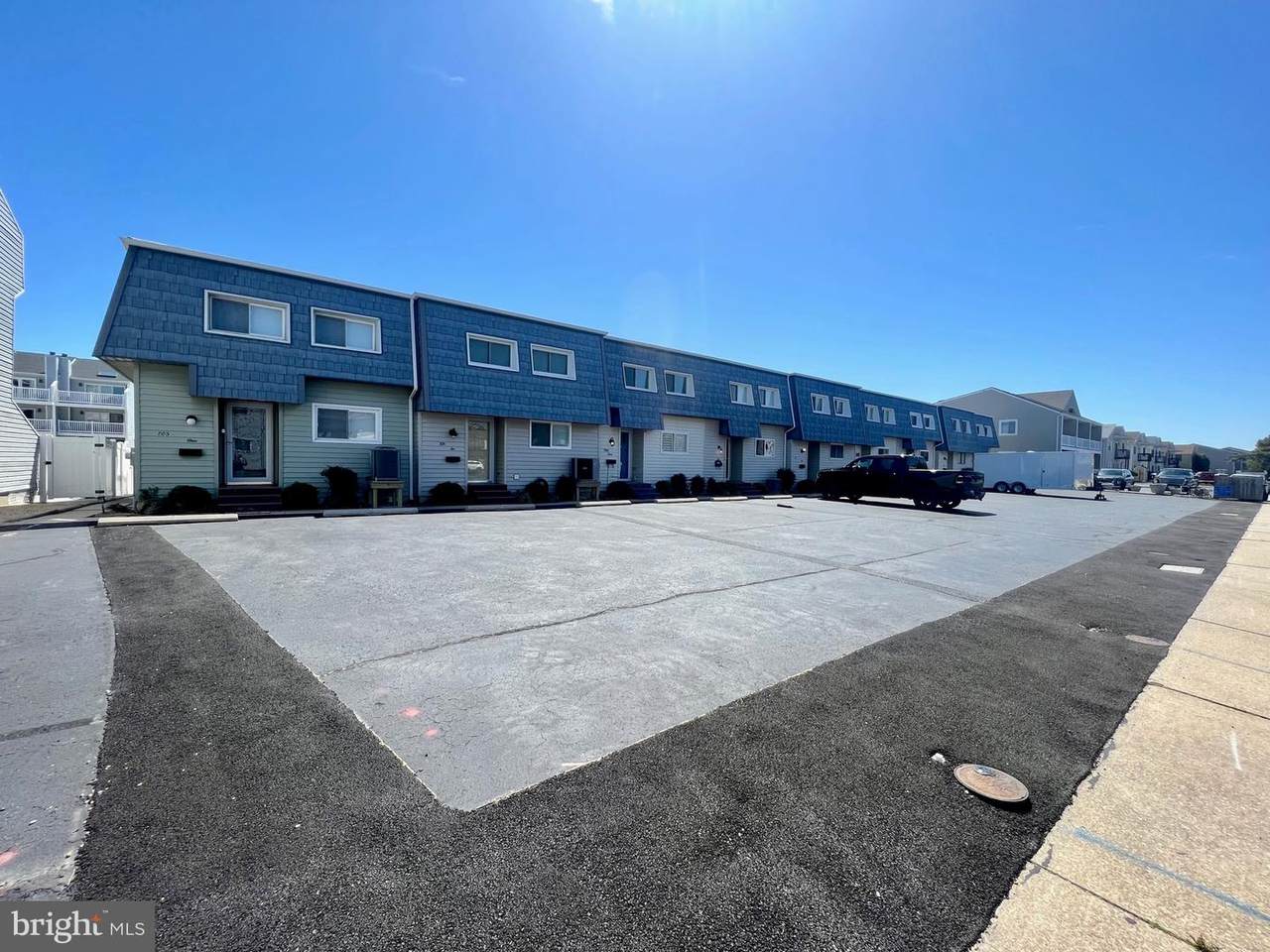 705 Mooring Road - Photo 1