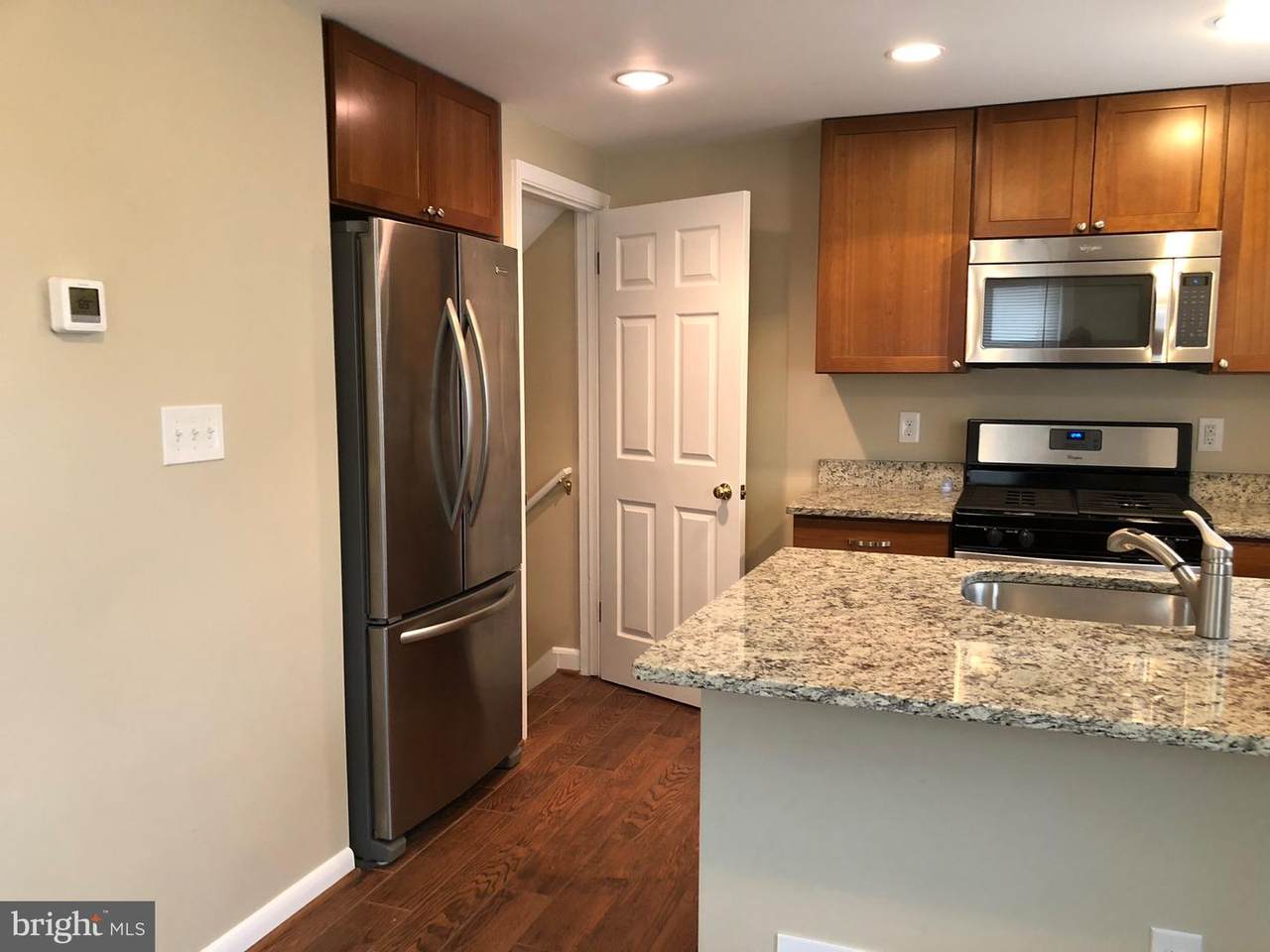 6032 Kings Highway - Photo 1