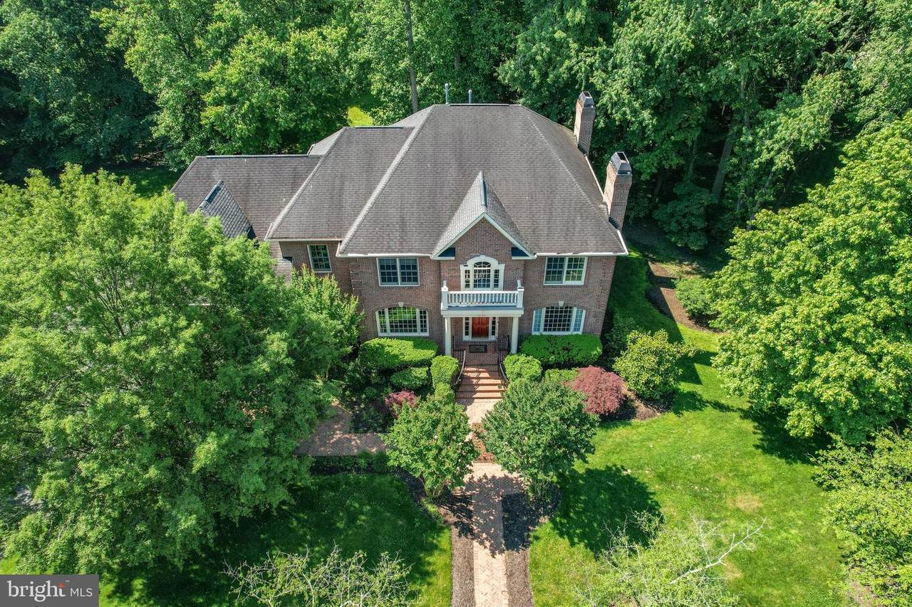 12195 Goldenchain Court - Photo 1