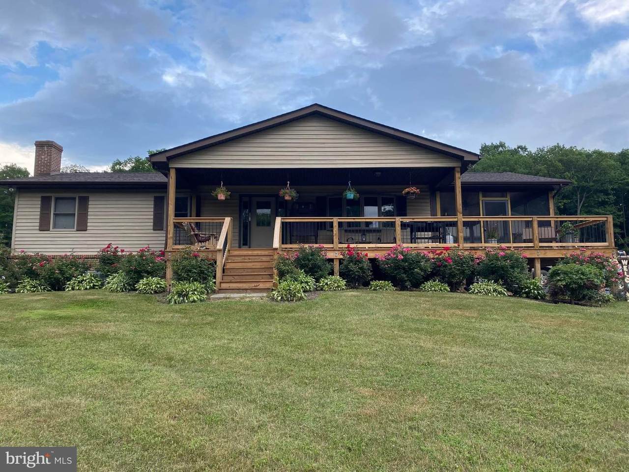 1345 Racey Road - Photo 1
