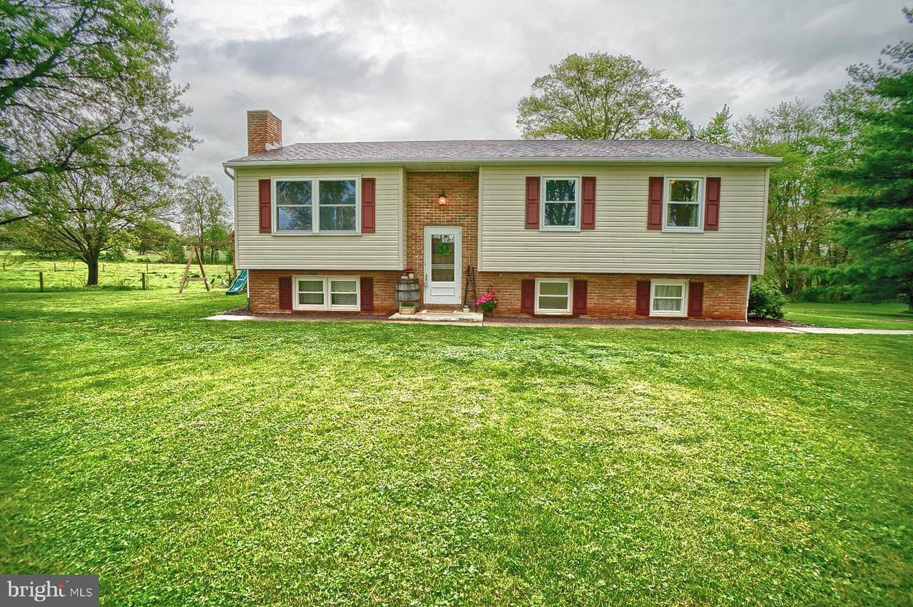 148 Water Street - Photo 1