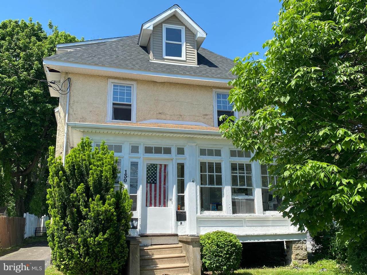130 Oak Avenue - Photo 1