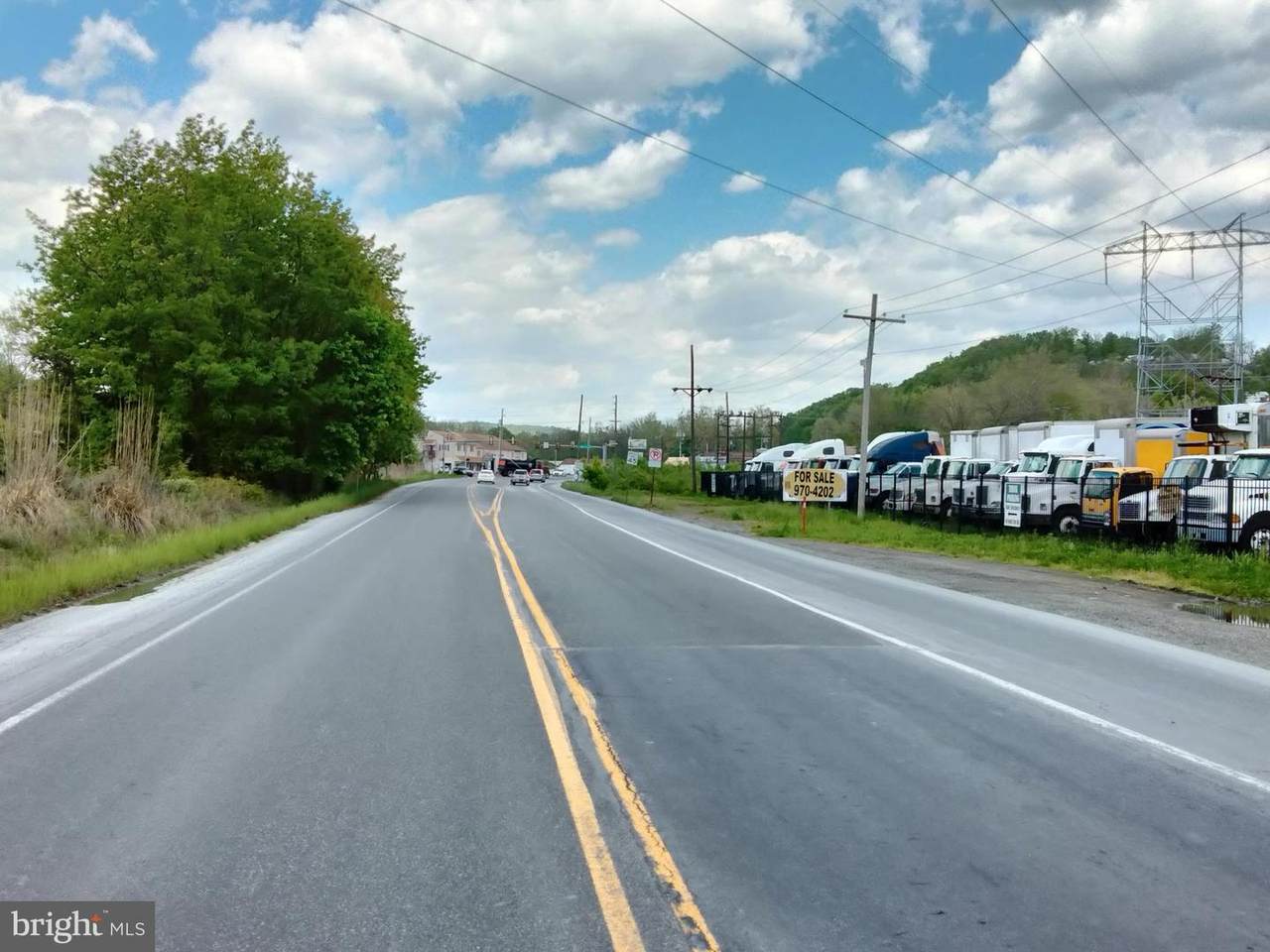 724 Route 100 - Photo 1