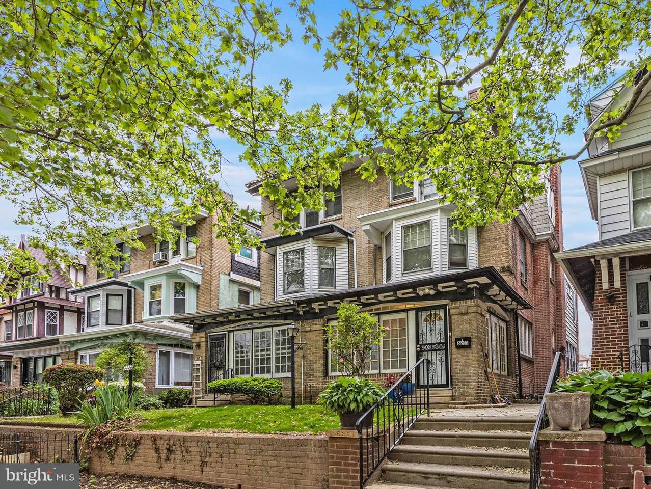 6221 Washington Avenue - Photo 1