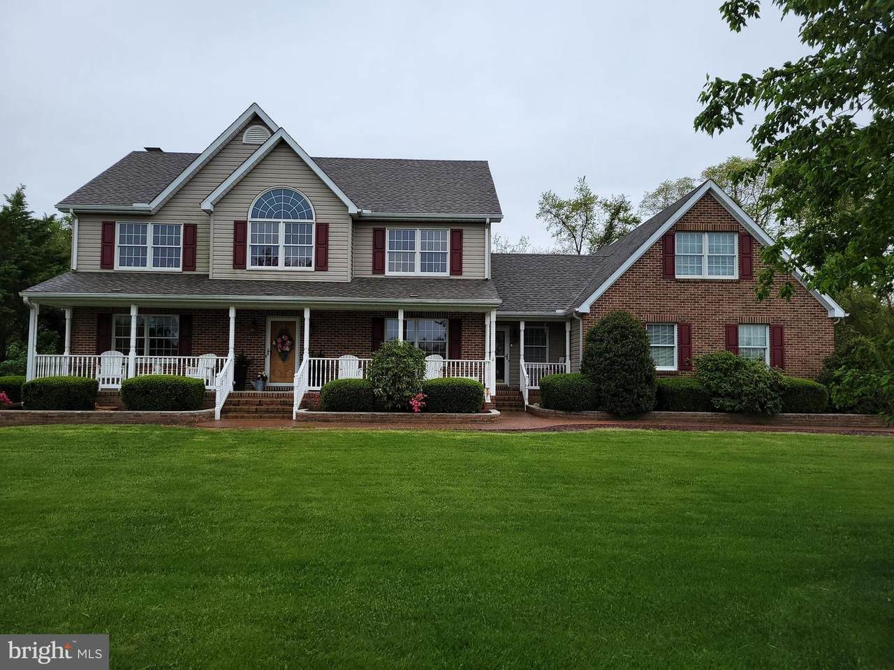 26 Beaver Dam Drive - Photo 1