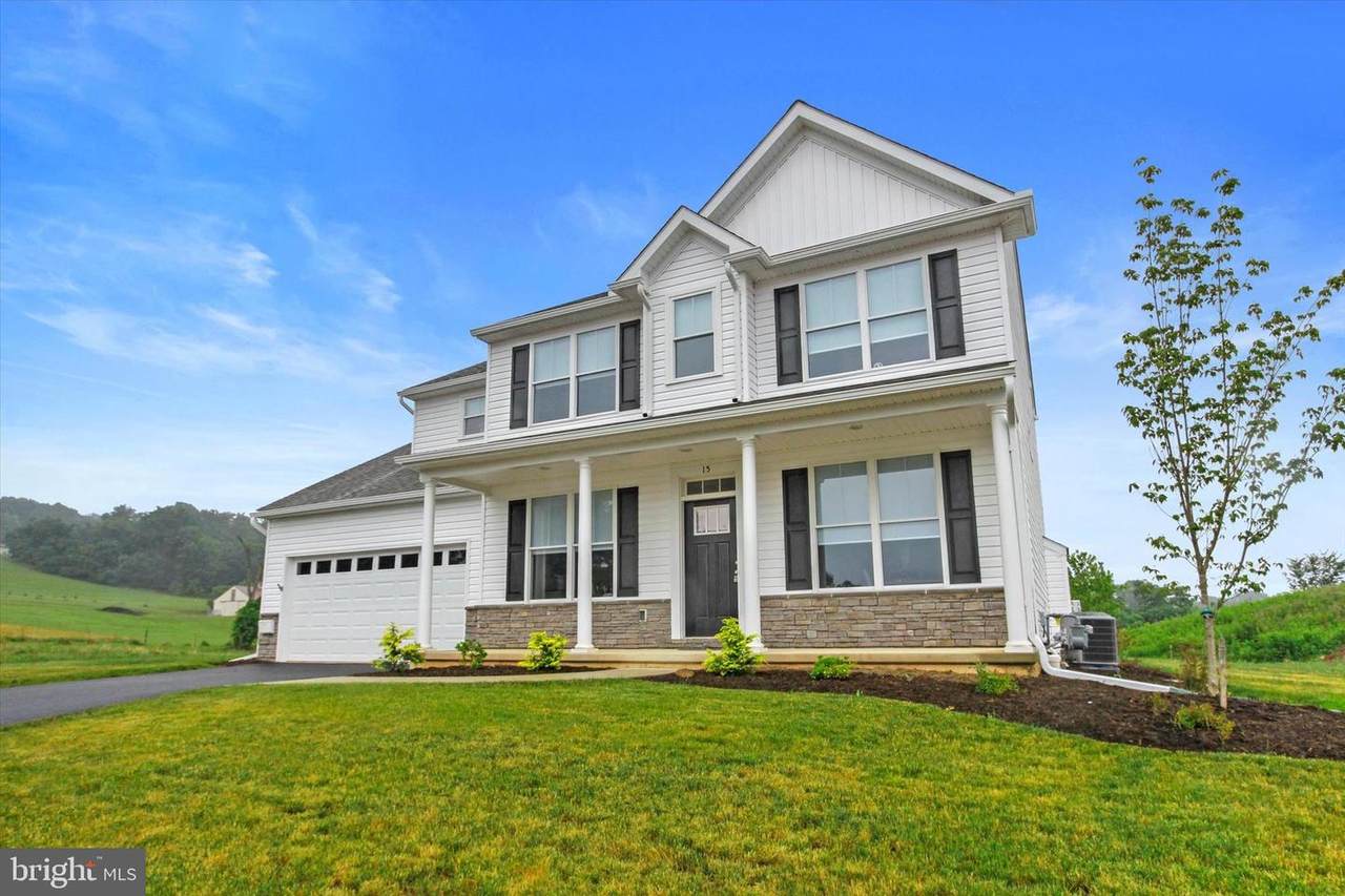 15 Callie Drive - Photo 1