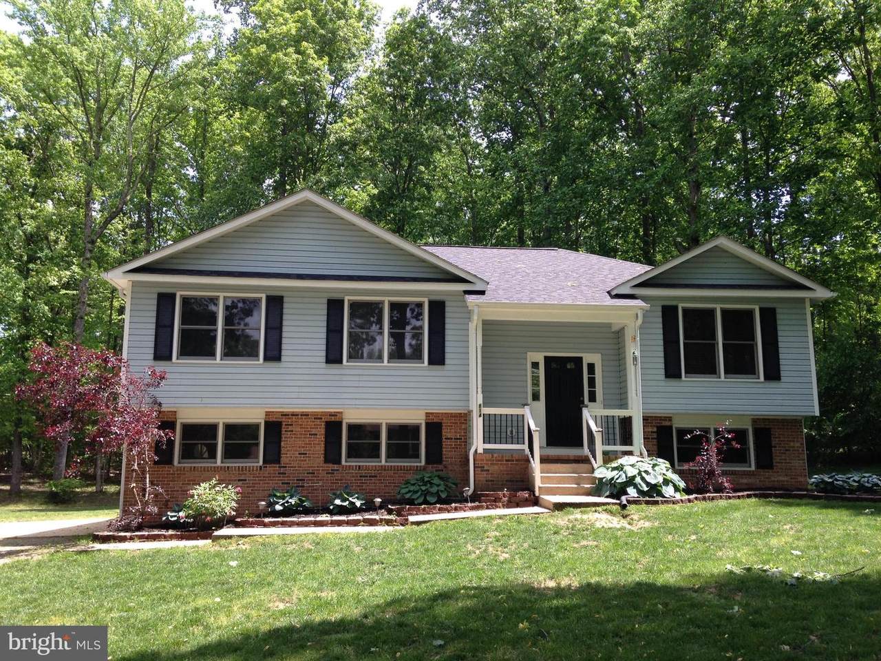 814 Campers Lane - Photo 1