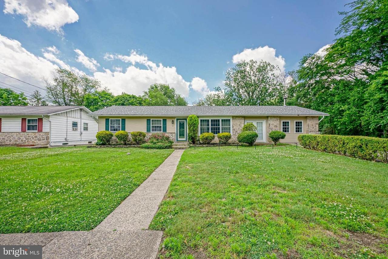 3 Virginia Avenue - Photo 1