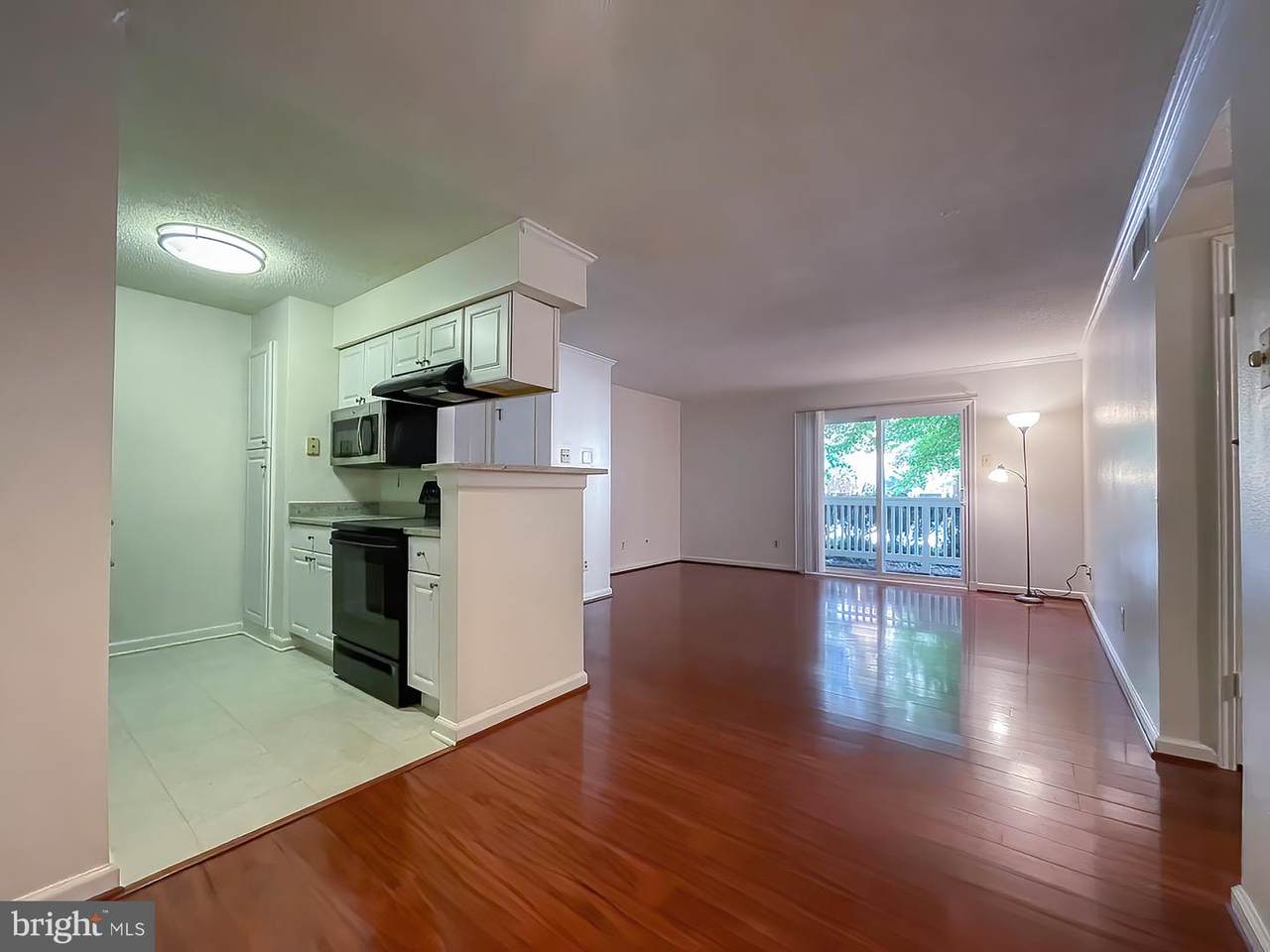 1525 Lincoln Way - Photo 1