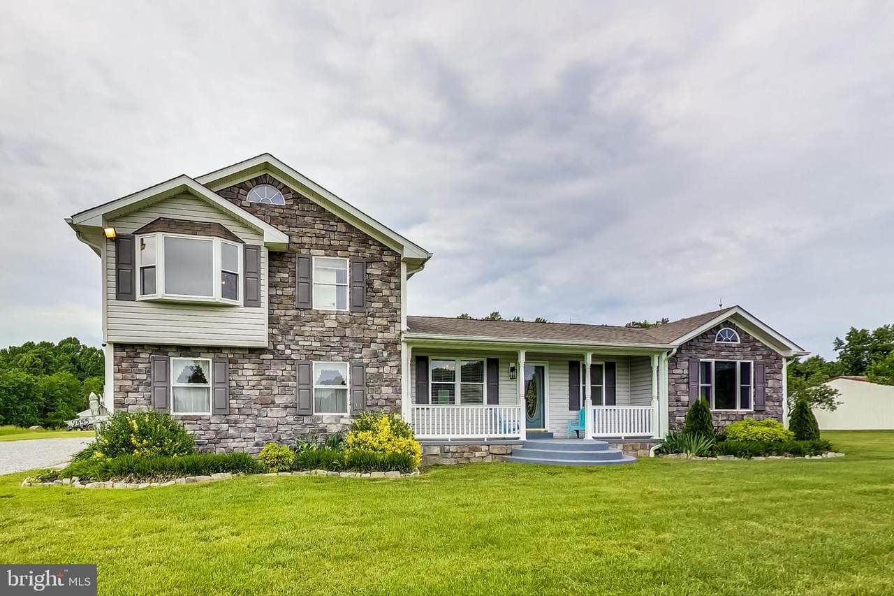 9555 Dubois Rd - Photo 1