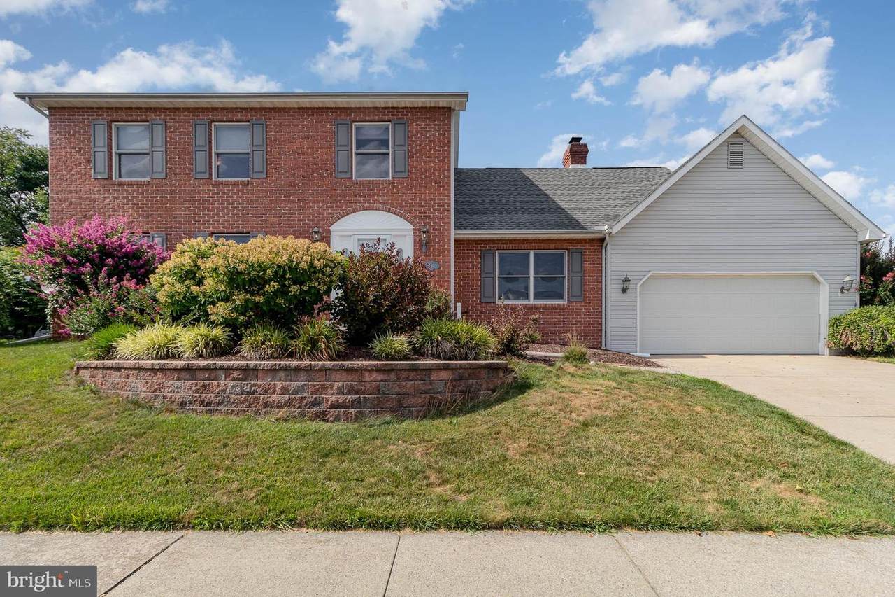6122 Wallingford Way - Photo 1