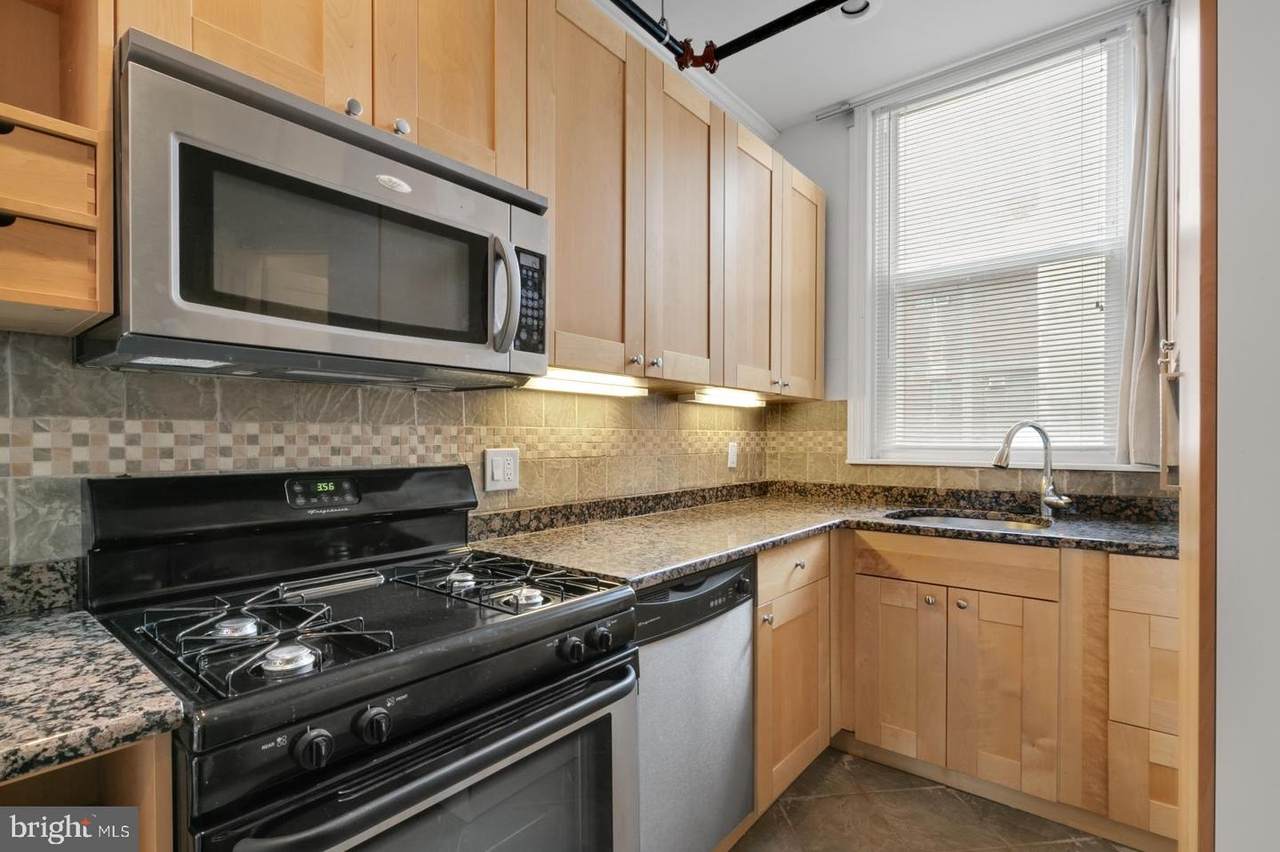 1341 Lombard Street - Photo 1