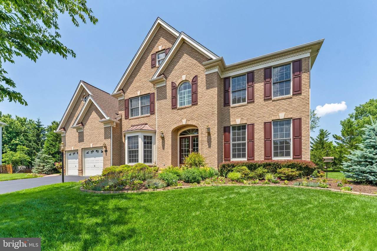 15076 Valhalla Court - Photo 1