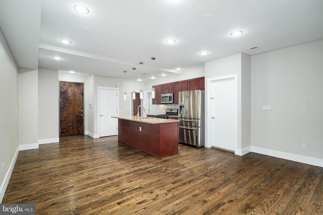 1529-33 Philip Street - Photo 1