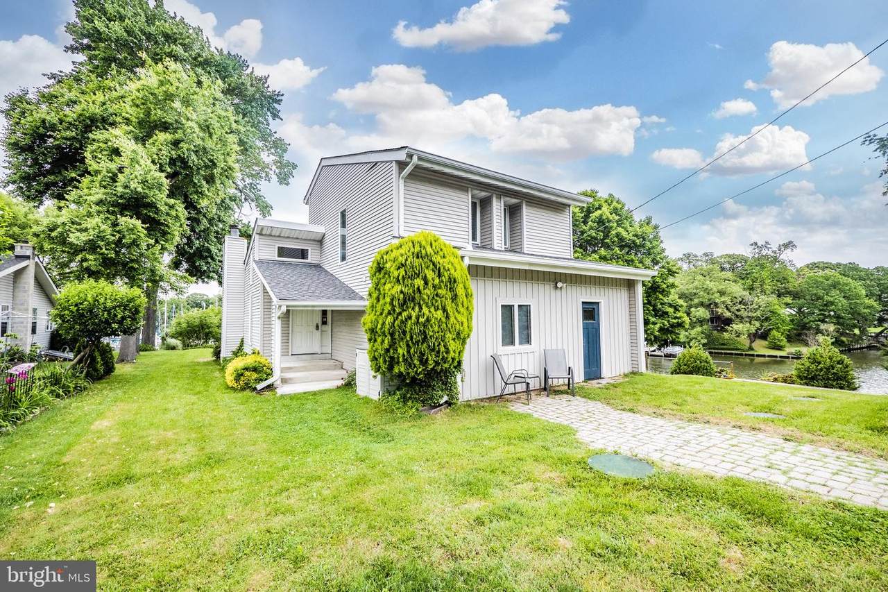 1320 River Road - Photo 1