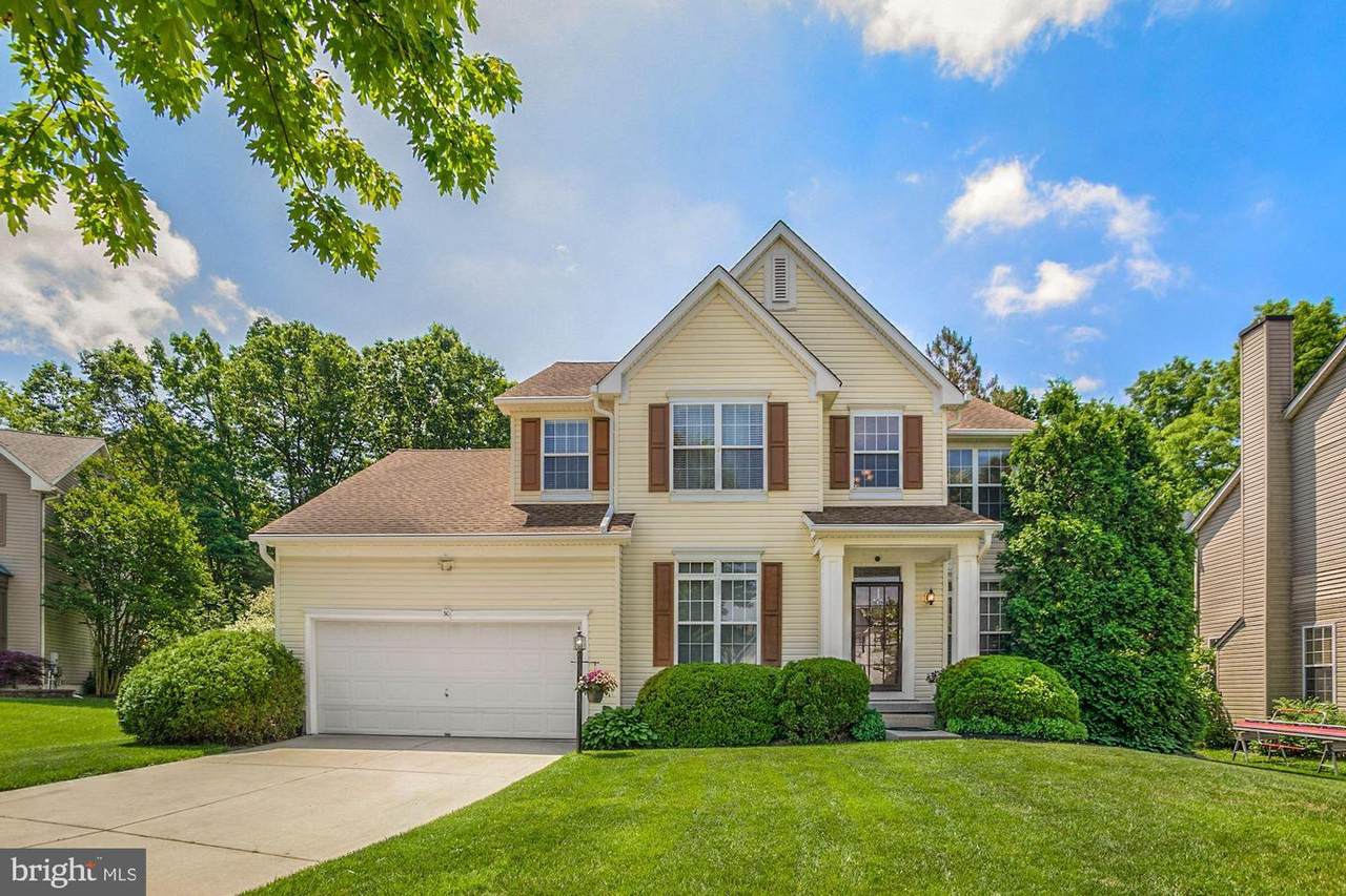 30 Raintree Drive - Photo 1