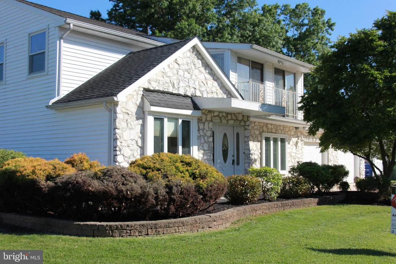 100 Meadowview Circle - Photo 1