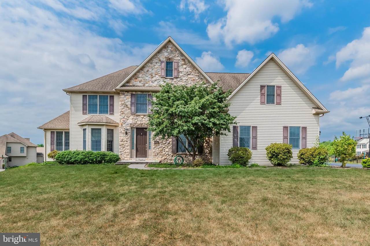 60 Country Side Drive - Photo 1