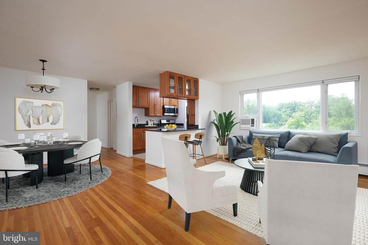 111 Lee Avenue - Photo 1