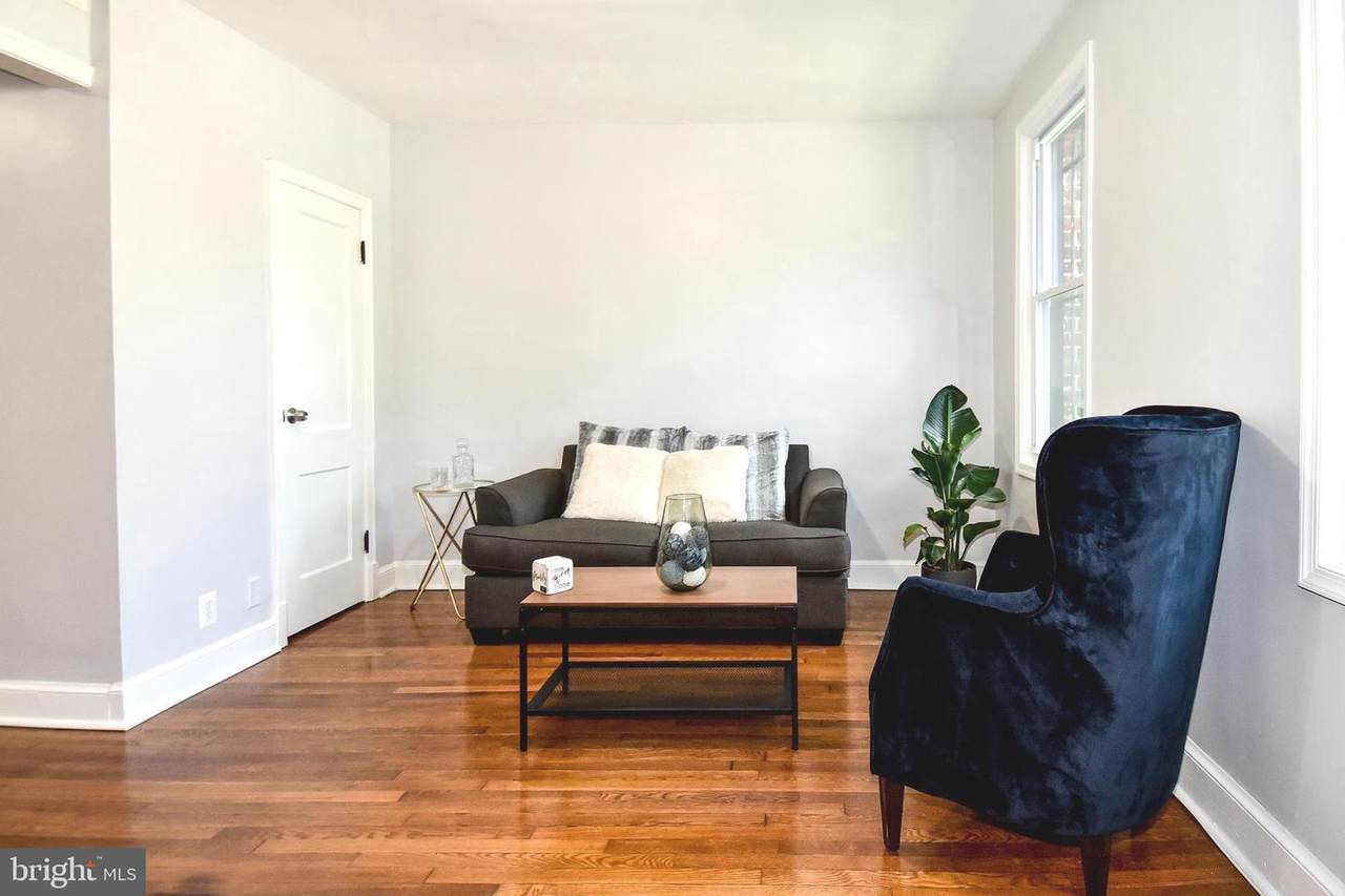 3915 9TH Street - Photo 1