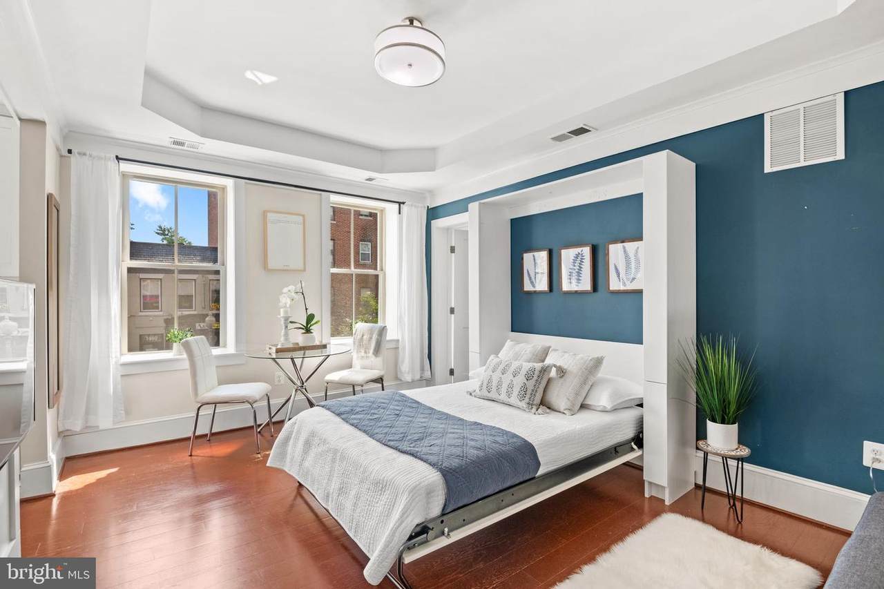 1451 Park Road - Photo 1