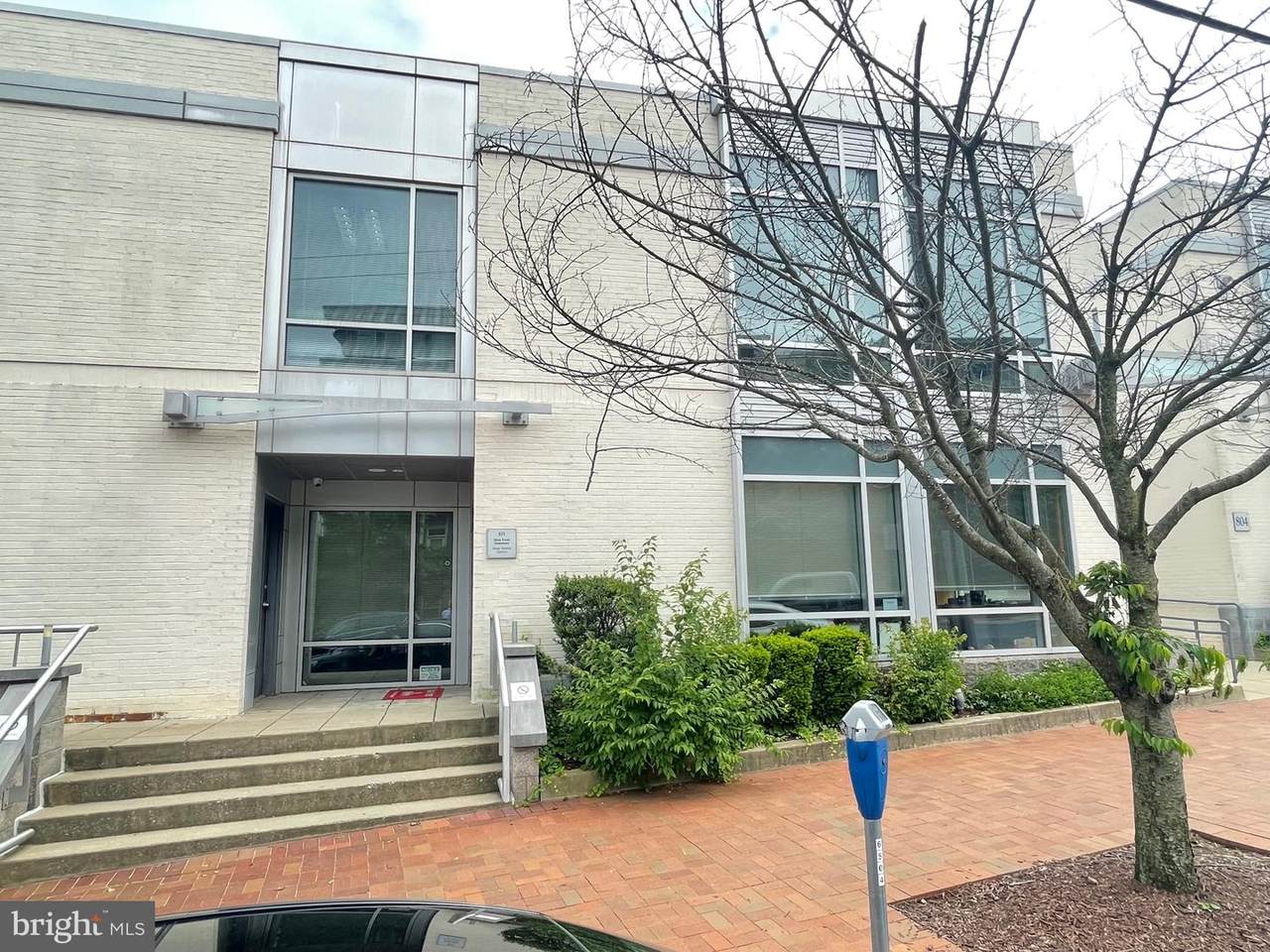 804 Pershing Drive - Photo 1