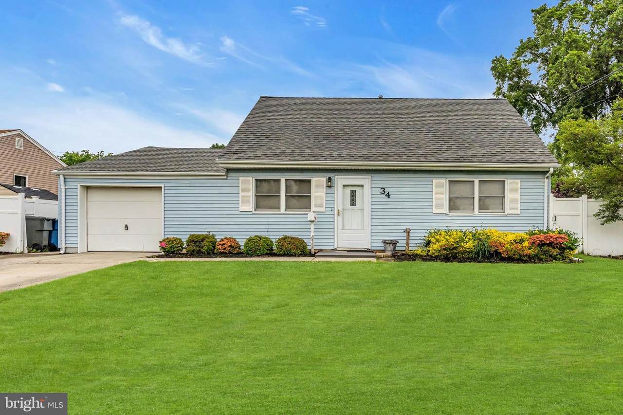 34 Mountain Avenue - Photo 1