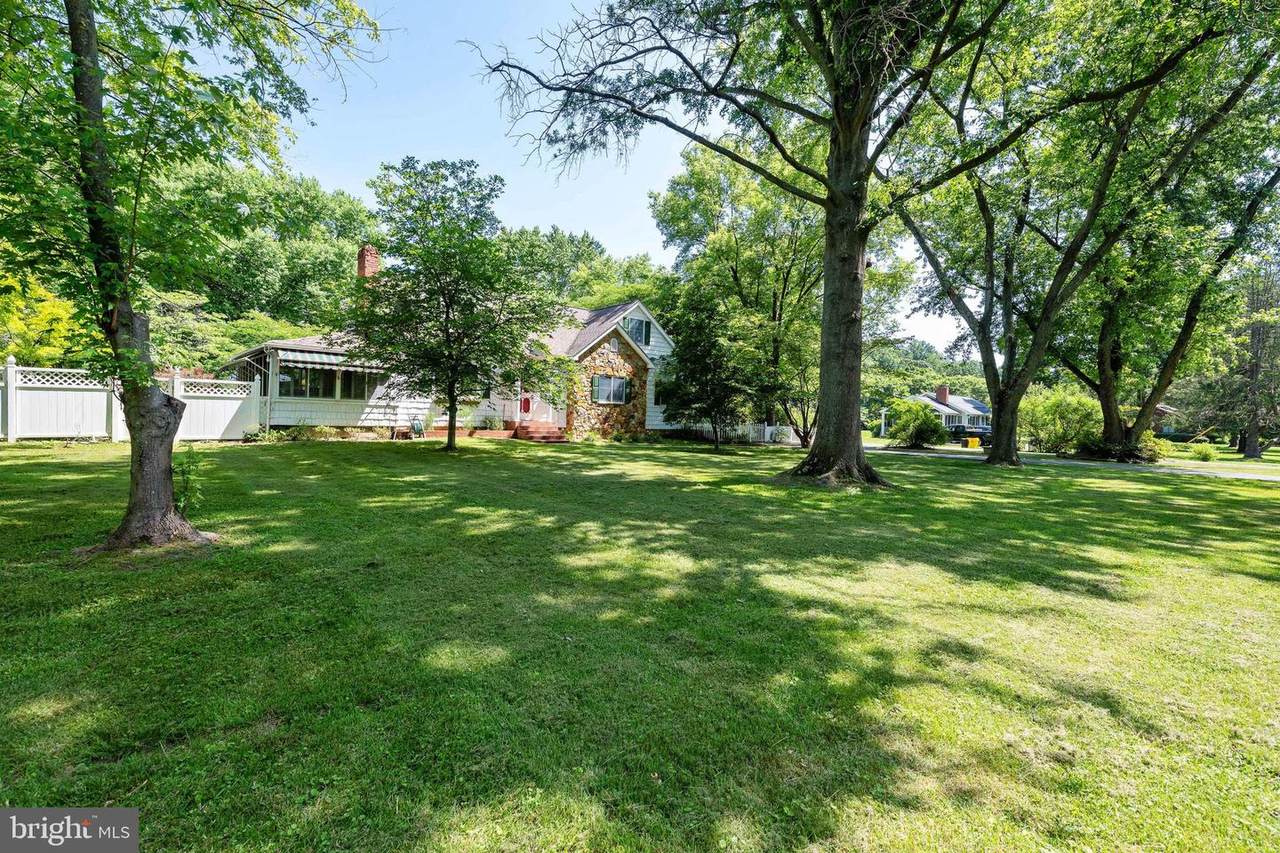 1651 Pleasant Plains Road - Photo 1