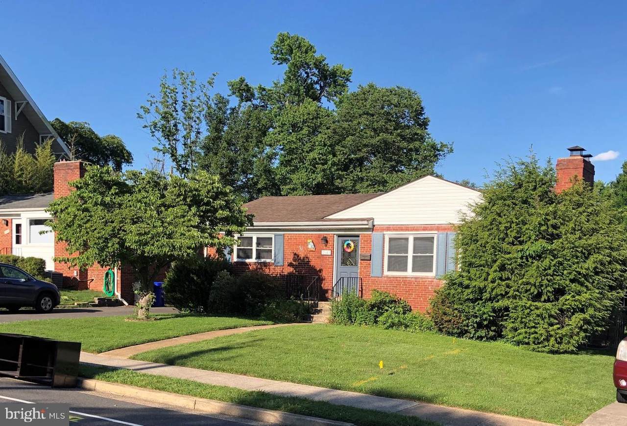 2641 Sycamore Street - Photo 1