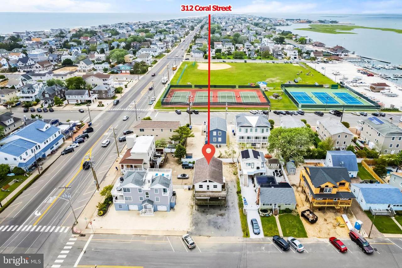 312 Coral Street - Photo 1