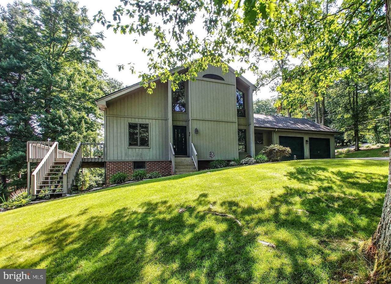 70 Eastwood Drive - Photo 1