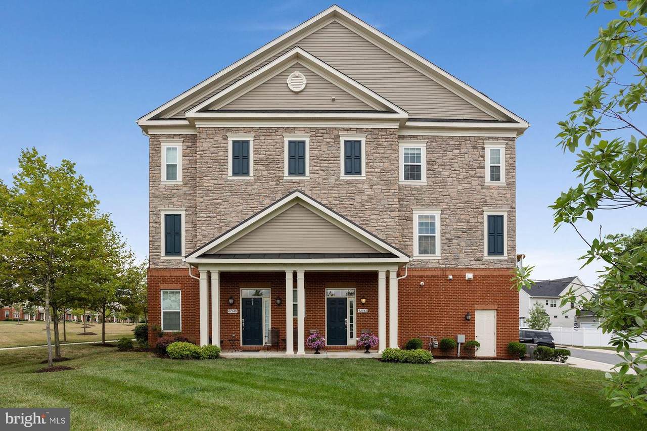 42542 Wildly Terrace - Photo 1