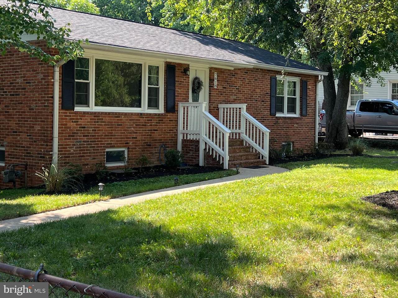 7618 Old Linton Hall Road - Photo 1