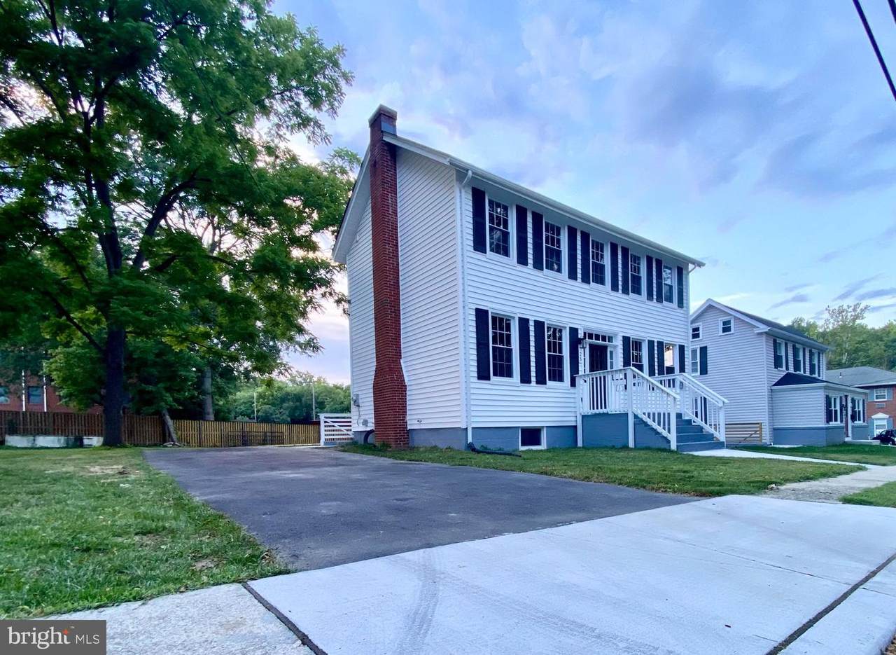 25 Post Office Avenue - Photo 1